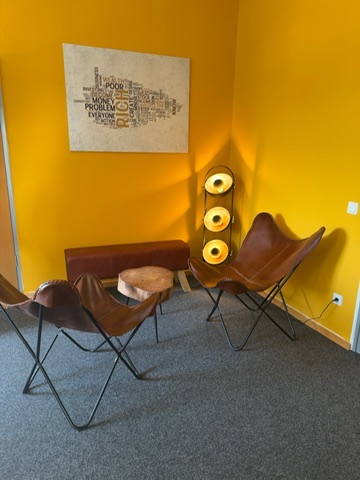 Lounge des Höpfner-Büros in Kamen